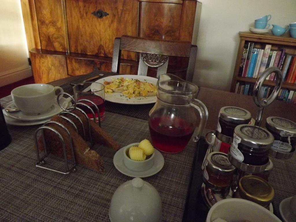 The Farmhouse Guesthouse Belford Dış mekan fotoğraf